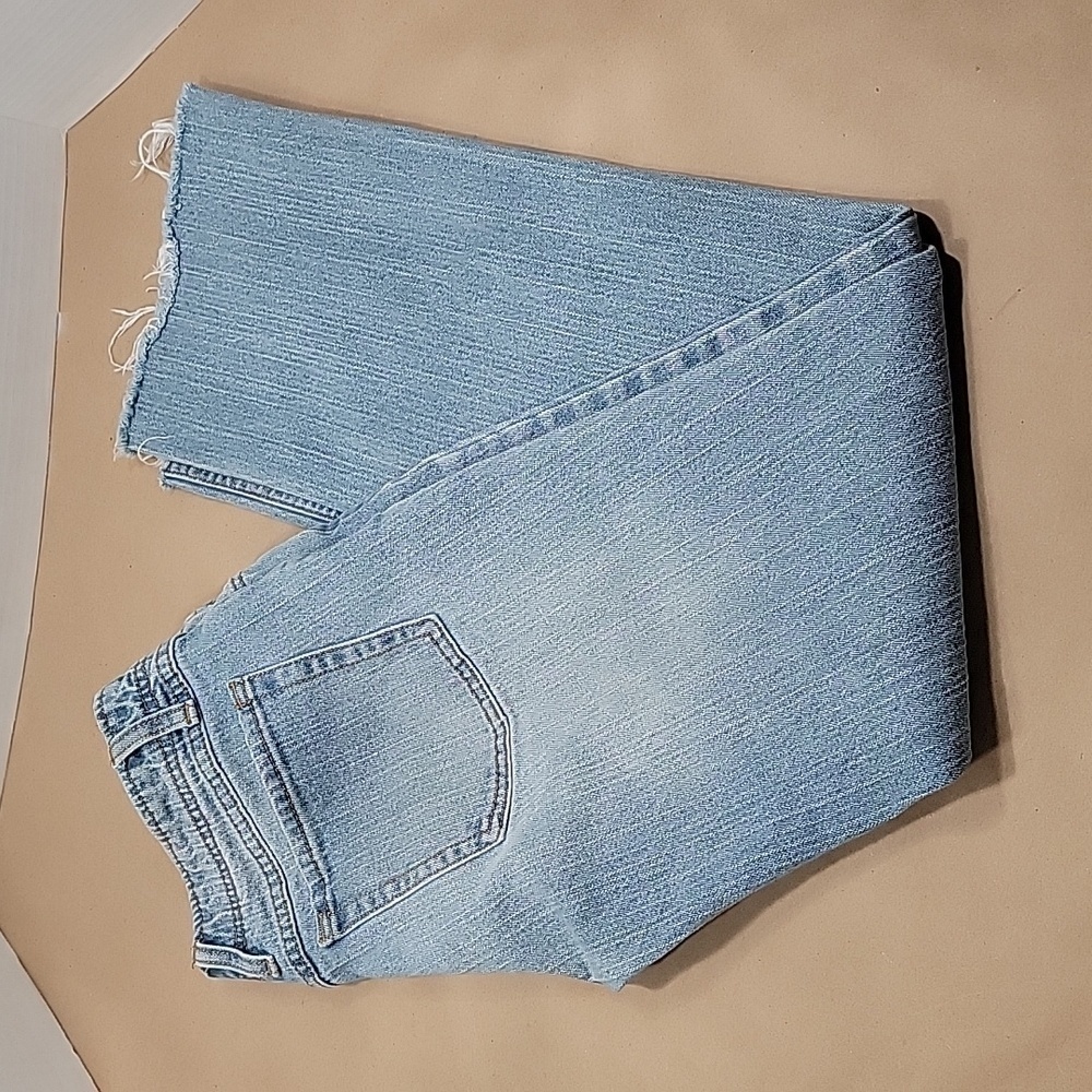 J Galt Shanghai, Size S Med-Light Wash Straight Leg Jeans with Raw Hem.  EUC
